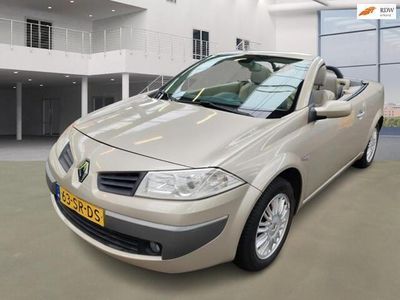 tweedehands Renault Mégane Cabriolet Coupé- 1.6-16V Tech Line CABRIO LEDER AIR