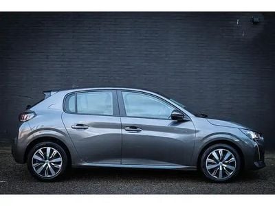 Grijs Gebruikt 2020 Peugeot 208 Active Hatchback | € 10.450 (Goede deal)