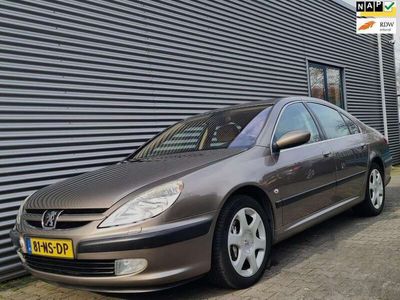 Peugeot 607