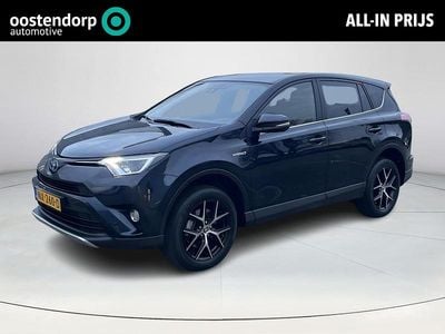 Blauw (metallic) Gebruikt 2017 Toyota RAV4 Hybrid Sport SUV | € 22.900 (Eerlijke prijs)
