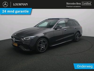 Grijs (metallic) Gebruikt 2025 Mercedes C300 AMG Stationwagen | € 51.945 (Eerlijke prijs)