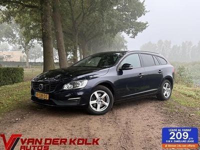Blauw Gebruikt 2015 Volvo V60 Ocean Race Stationwagen | € 10.885 (Eerlijke prijs)