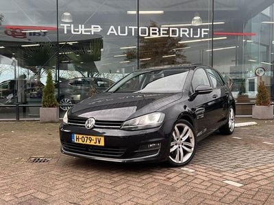 Zwart Gebruikt 2012 VW Golf VII Highline Hatchback | € 8.990 (Eerlijke prijs)