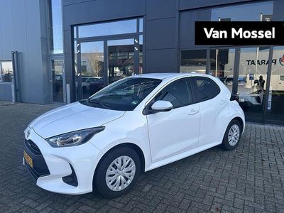 Wit Occasion 2024 Toyota Yaris Comfort Hatchback | € 21.850 (Goede deal)