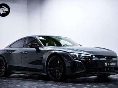Grijs Occasion 2021 Audi e-tron GT quattro Exclusive Sedan | € 64.900 (Duur)