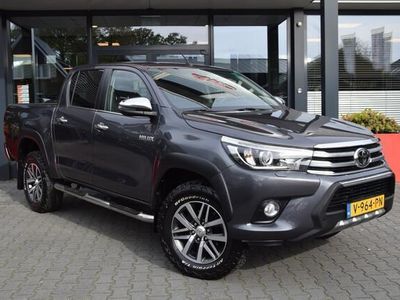 tweedehands Toyota HiLux 2.4 D-4D DUBBEL CABIN LIMITED A/T 2 SITZ 4WD VAN