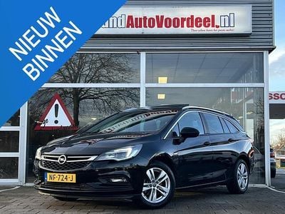Zwart Occasion 2017 Opel Astra Business Stationwagen | € 6.949 (Eerlijke prijs)