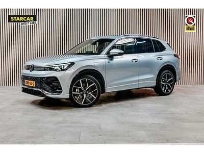 Grijs Gebruikt 2024 VW Tiguan R-line SUV | € 53.495 (Eerlijke prijs)