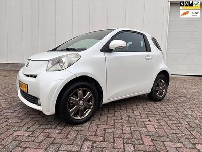 Toyota iQ