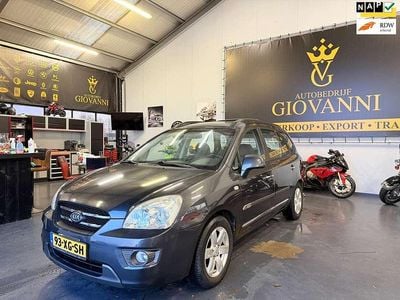 Grijs Gebruikt 2007 Kia Carens MPV | € 2.250 (Eerlijke prijs)