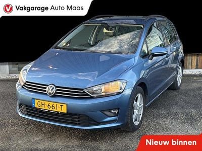 Blauw (metallic) Occasion 2015 VW Golf Sportsvan Comfortline MPV | € 8.950 (Eerlijke prijs)