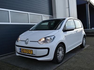 Wit Gebruikt 2015 VW up! Move Hatchback | € 4.450 (Goede deal)