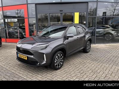 Grijs Occasion 2024 Toyota Yaris Cross Executive SUV | € 29.950 (Goede deal)