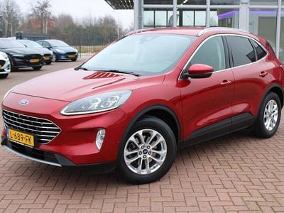 Rood Occasion 2020 Ford Kuga Titanium X SUV | € 20.995 (Goede deal)