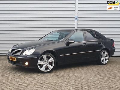 Mercedes C200