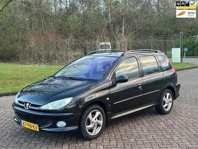 Occasion Peugeot 206 88 PK (64 kW) 2004 Zwart Stationwagen