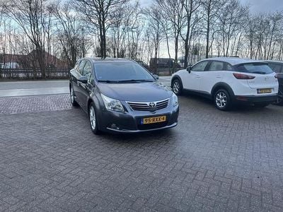 Occasion Toyota Avensis Business Edition 154 PK (113 kW) 2011 Grijs (metallic) Stationwagen