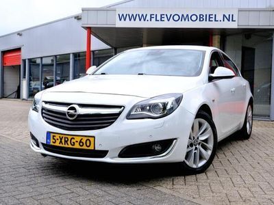 tweedehands Opel Insignia 1.4 T 140pk EcoFLEX Cosmo Xenon|Navi|LMV