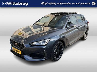 Grijs Gebruikt 2022 Cupra Leon Hatchback | € 25.750 (Eerlijke prijs)