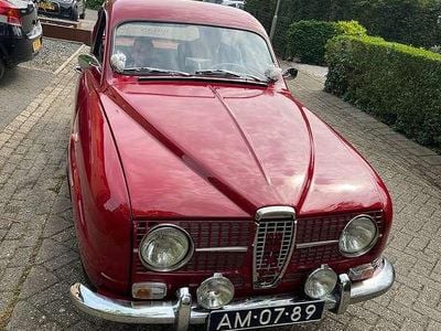 Rood Gebruikt 1967 Saab 96 Sedan | € 16.500