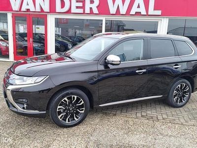 Occasion Mitsubishi Outlander Instyle 121 PK (88 kW) 2015 Zwart SUV