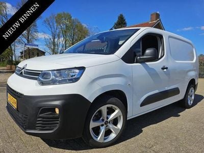 Wit Gebruikt 2020 Citroën Berlingo PureTech MPV | € 15.995 (Eerlijke prijs)