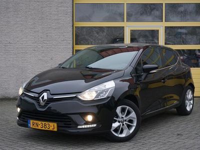 tweedehands Renault Clio IV 0.9 TCe 5drs Limited BJ2018 Lmv 16" | Led | Pdc | Navi | Airco | Afneembare trekhaak | Cruise control | Extra getint glas