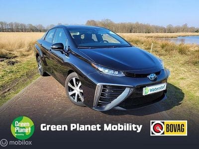 Zwart Gebruikt 2016 Toyota Mirai Executive Sedan | € 25.750
