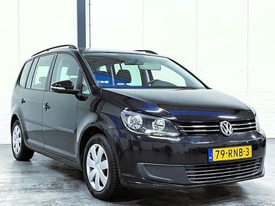 Zwart Gebruikt 2011 VW Touran Trendline MPV | € 4.896 (Eerlijke prijs)