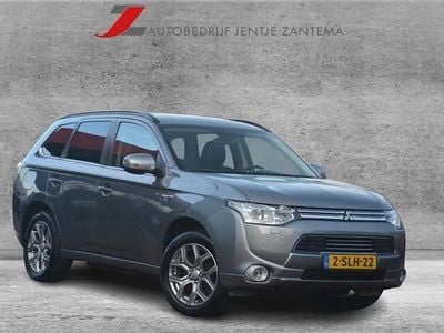 Grijs Gebruikt 2013 Mitsubishi Outlander Instyle SUV | € 13.999 (Eerlijke prijs)