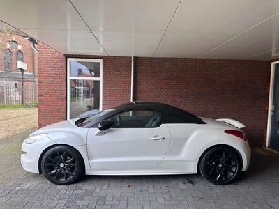 Peugeot RCZ