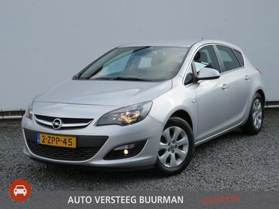 tweedehands Opel Astra 1.4 Edition, Trekhaak, Dealer onderhouden! Navi, Parkeersensoren