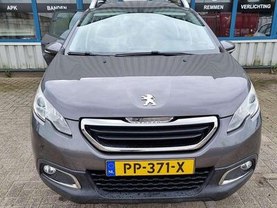 Grijs Occasion 2017 Peugeot 2008 Active SUV | € 6.250 (Eerlijke prijs)