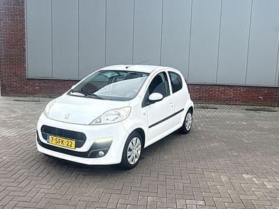 Occasion Peugeot 107 Active 68 PK (50 kW) 2013 Wit Hatchback