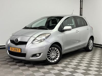 tweedehands Toyota Yaris 1.3 VVTi Dynamic 5-drs Airco LM15" NL Auto