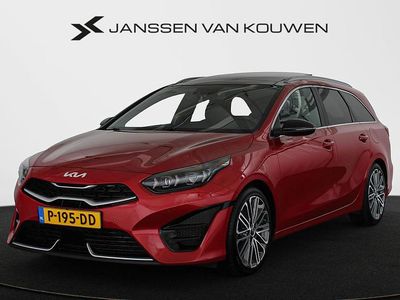Rood Occasion 2022 Kia Ceed GT Hatchback | € 27.395 (Eerlijke prijs)
