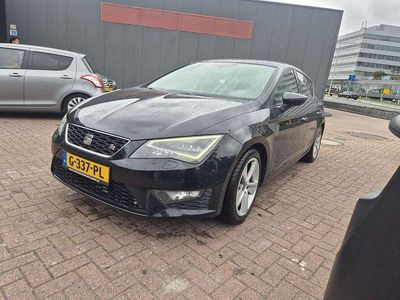 Zwart Gebruikt 2013 Seat Leon FR Sedan | € 8.000 (Duur)