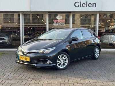 Toyota Auris Hybrid
