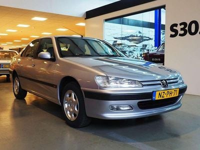 Grijs Gebruikt 1996 Peugeot 406 Sedan | € 7.500
