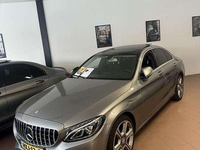 Grijs Gebruikt 2016 Mercedes C250 Sedan | € 19.995 (Eerlijke prijs)