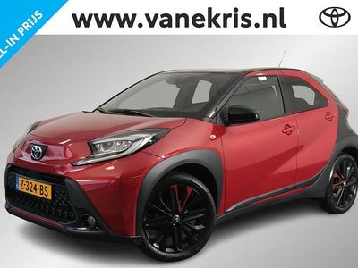 Rood Occasion 2024 Toyota Aygo X Pulse SUV | € 20.799 (Eerlijke prijs)