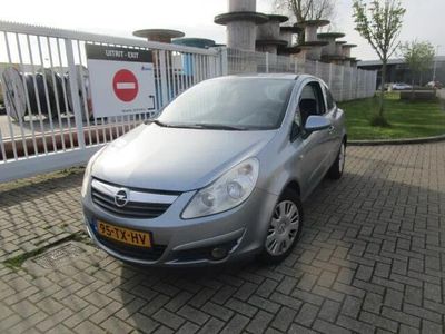 tweedehands Opel Corsa 1.2-16V Enjoy