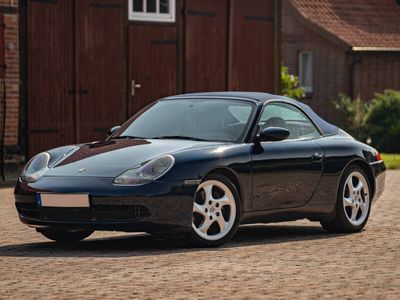 Porsche 911 Carrera Cabriolet
