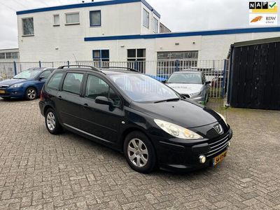 tweedehands Peugeot 307 Break 1.6-16V Premium