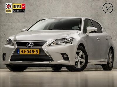 Lexus CT200h