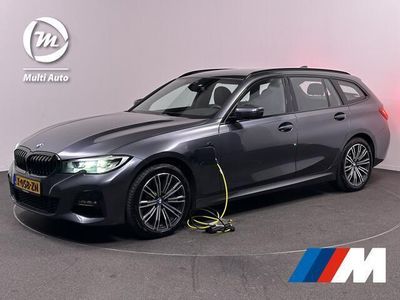 tweedehands BMW 330e 3-serie TouringM-sport 292pk Plug-In Hyrbid | Apple Carplay | LED | Live Cockpit | 18"L.M. | Leder | Sportstoelen |