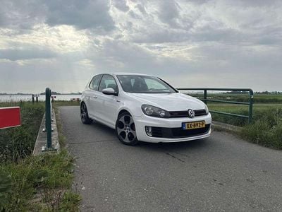 VW Golf VI