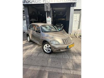 Bruin Gebruikt 2003 Chrysler PT Cruiser Clasic Hatchback | € 1.350 (Eerlijke prijs)