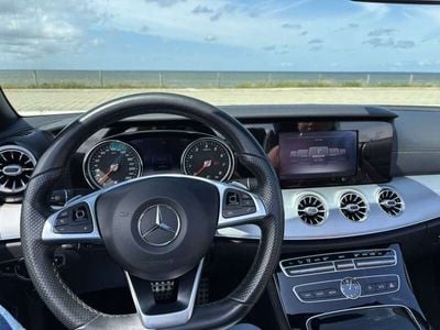 Mercedes E200