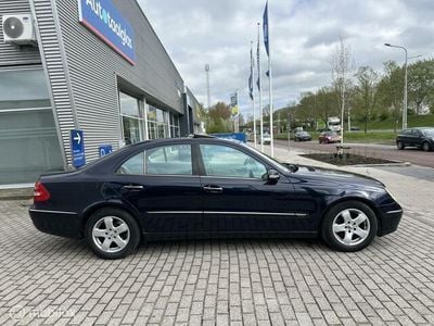 Mercedes E240